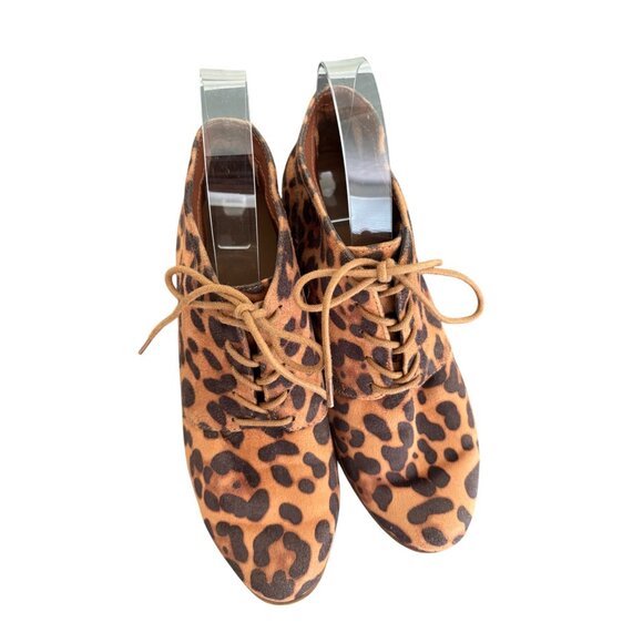 DV Dolce Vita Leopard Print Lace-Up Suede Desert Boots Womens Size 7.5 - Picture 3 of 10